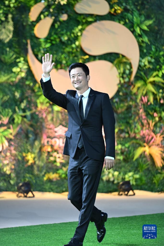 奔驰宝马电玩城下载